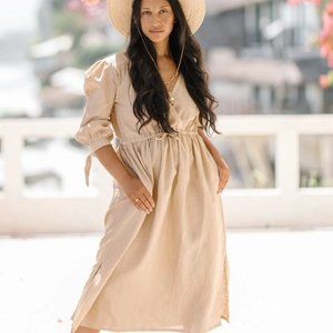 Myrah Penaloza Valentina gown